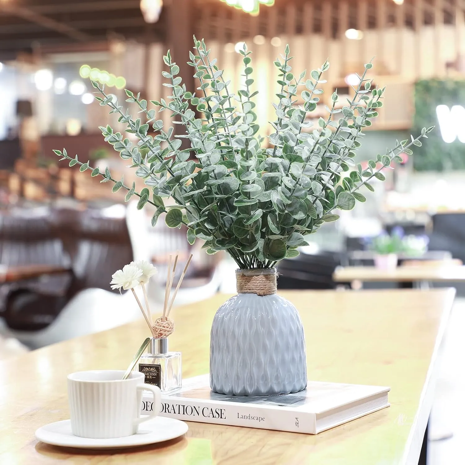 200 Pcs Eucalyptus Stems Faux Greenery Artificial Eucalyptus Leaves Decor Greenery Stems Branch for Wedding Centerpiece Flower Bouquet Farmhouse Home (Dark Green)