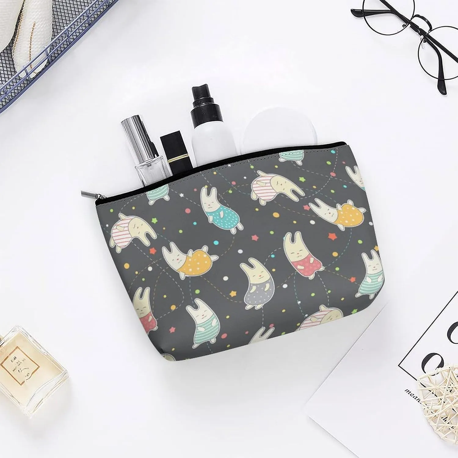 Abstract Rabbit Large Capacity Cosmetic Bags for Women, Cartoon Pattern Personalised Travel Makeup Bag,Waterproof Scratch Resistant Travel Toiletry Bag