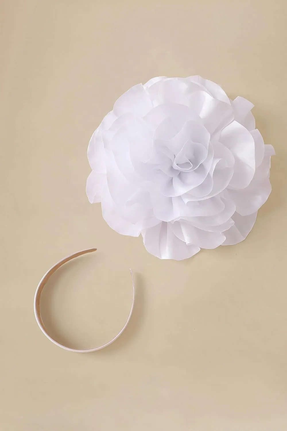 BABEYOND Fascinators Hats for Women - Tea Party Kentucky Fascinator Derby Hat Smooth Flower Fluffy Headband with Hair Clip