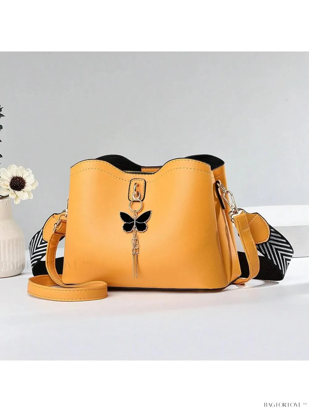 BagForLove - Fashionable Shoulder Bag for Teenage Girls