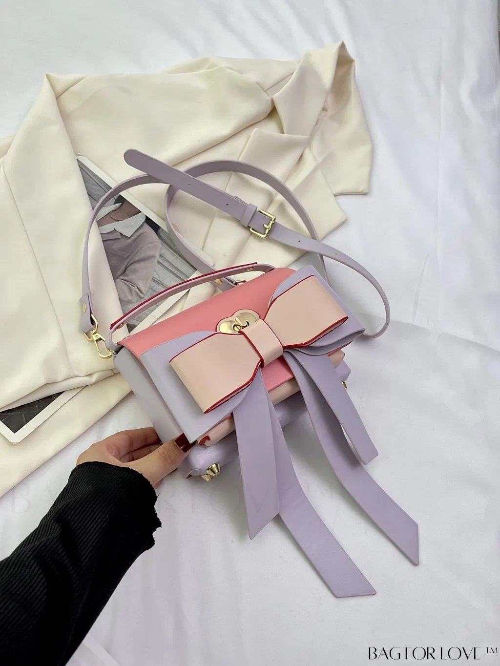 BagForLove - Stylish Mini Handbag with Adjustable Strap and Bowknot Decoration