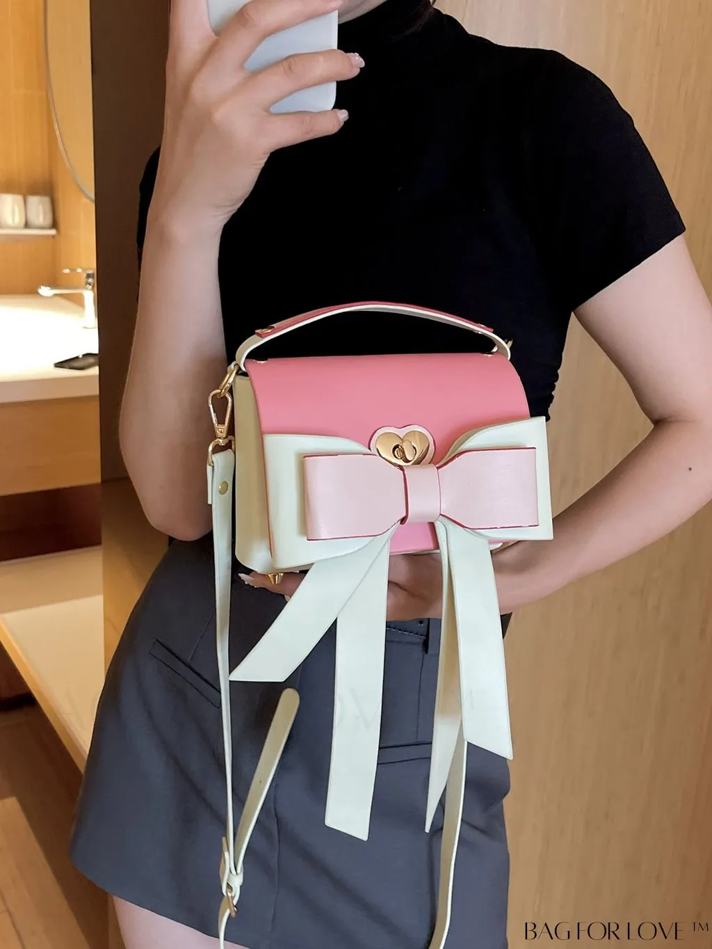 BagForLove - Stylish Mini Handbag with Adjustable Strap and Bowknot Decoration