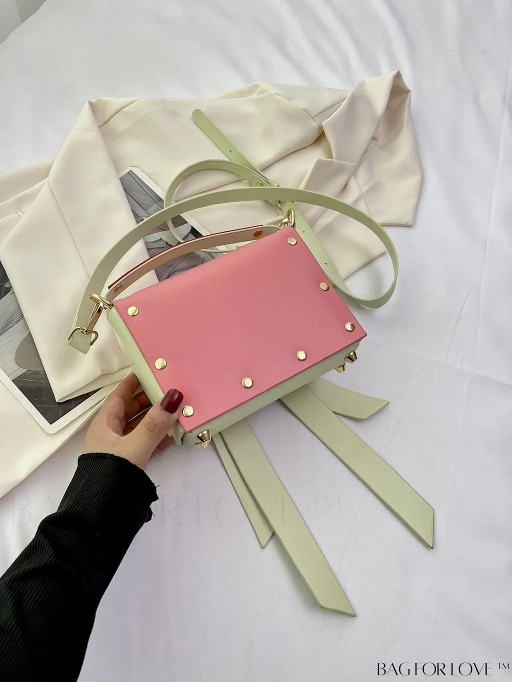 BagForLove - Stylish Mini Handbag with Adjustable Strap and Bowknot Decoration