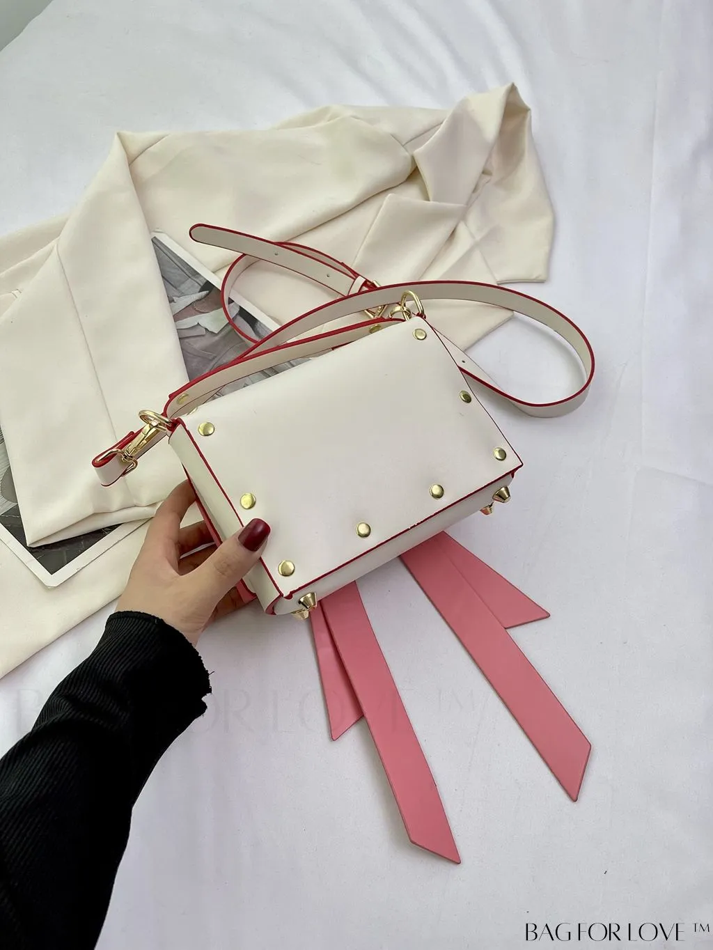 BagForLove - Stylish Mini Handbag with Adjustable Strap and Bowknot Decoration
