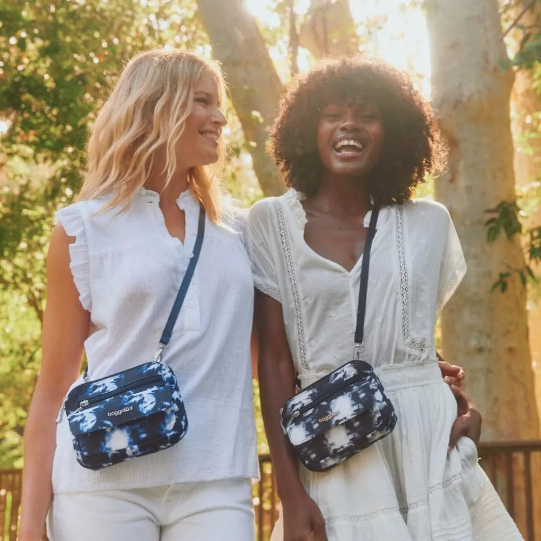 Baggallini Modern Everywhere Mini
