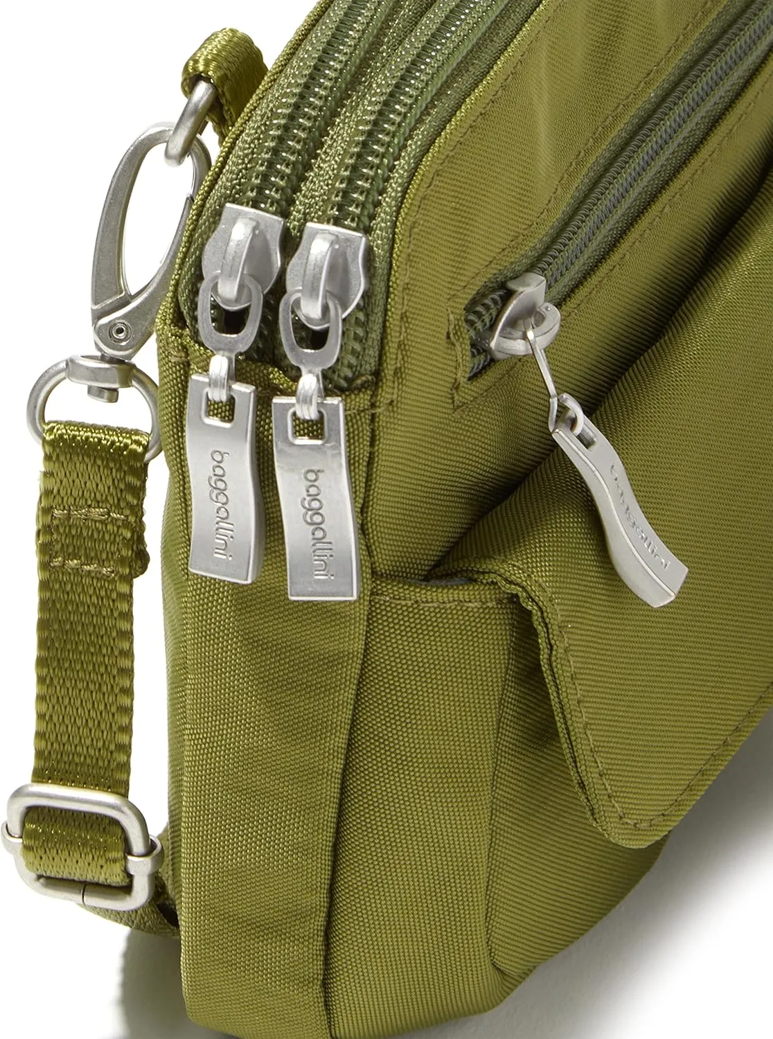 Baggallini Modern Everywhere Mini