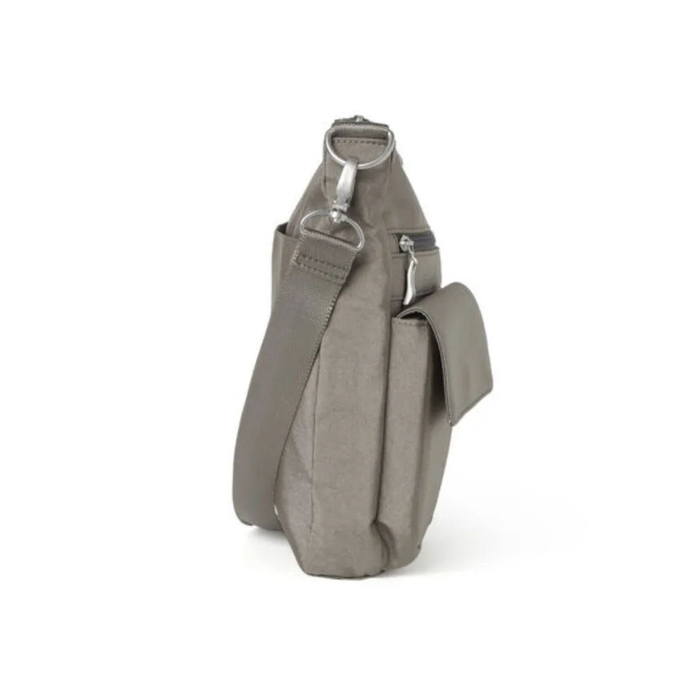 Baggallini Modern Everywhere Sterling Shimmer Slim Crossbody Bag (Women's)