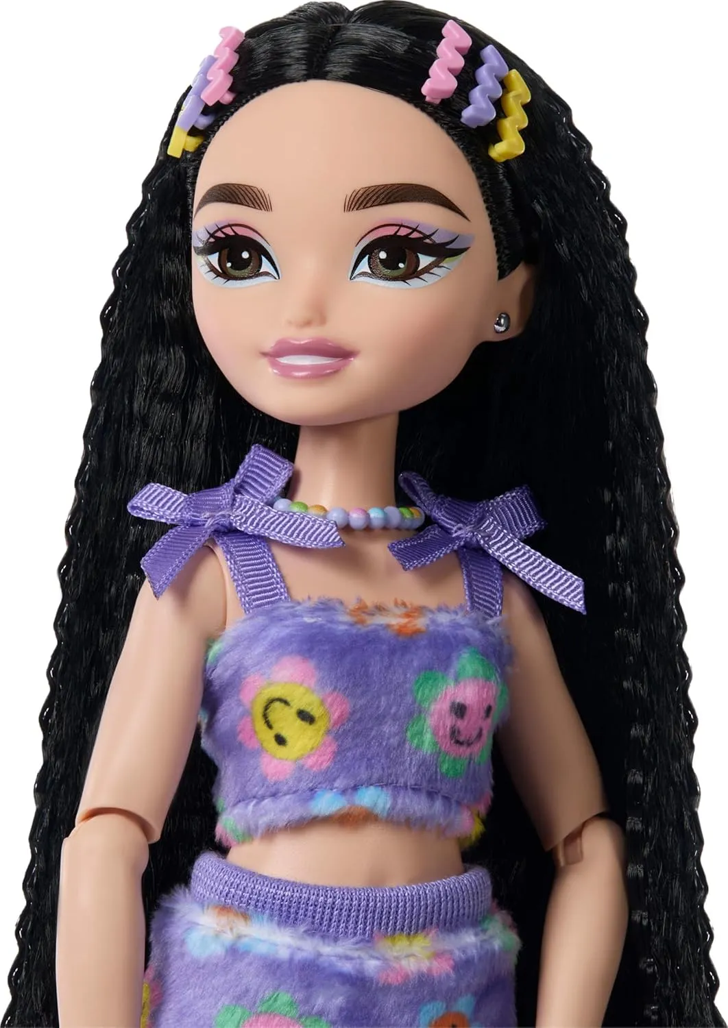 Barbie Dream Besties Doll and Accessories, Renee Posable Roller Skating Fashion Doll with Black Hair, 12 Video & Food Themed Pieces