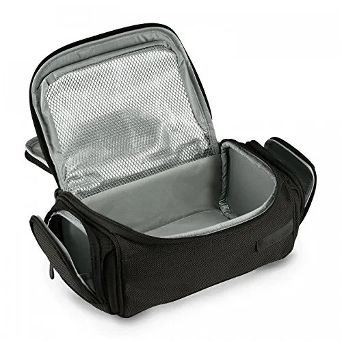 Briggs & Riley Baseline Executive Toiletry Kit