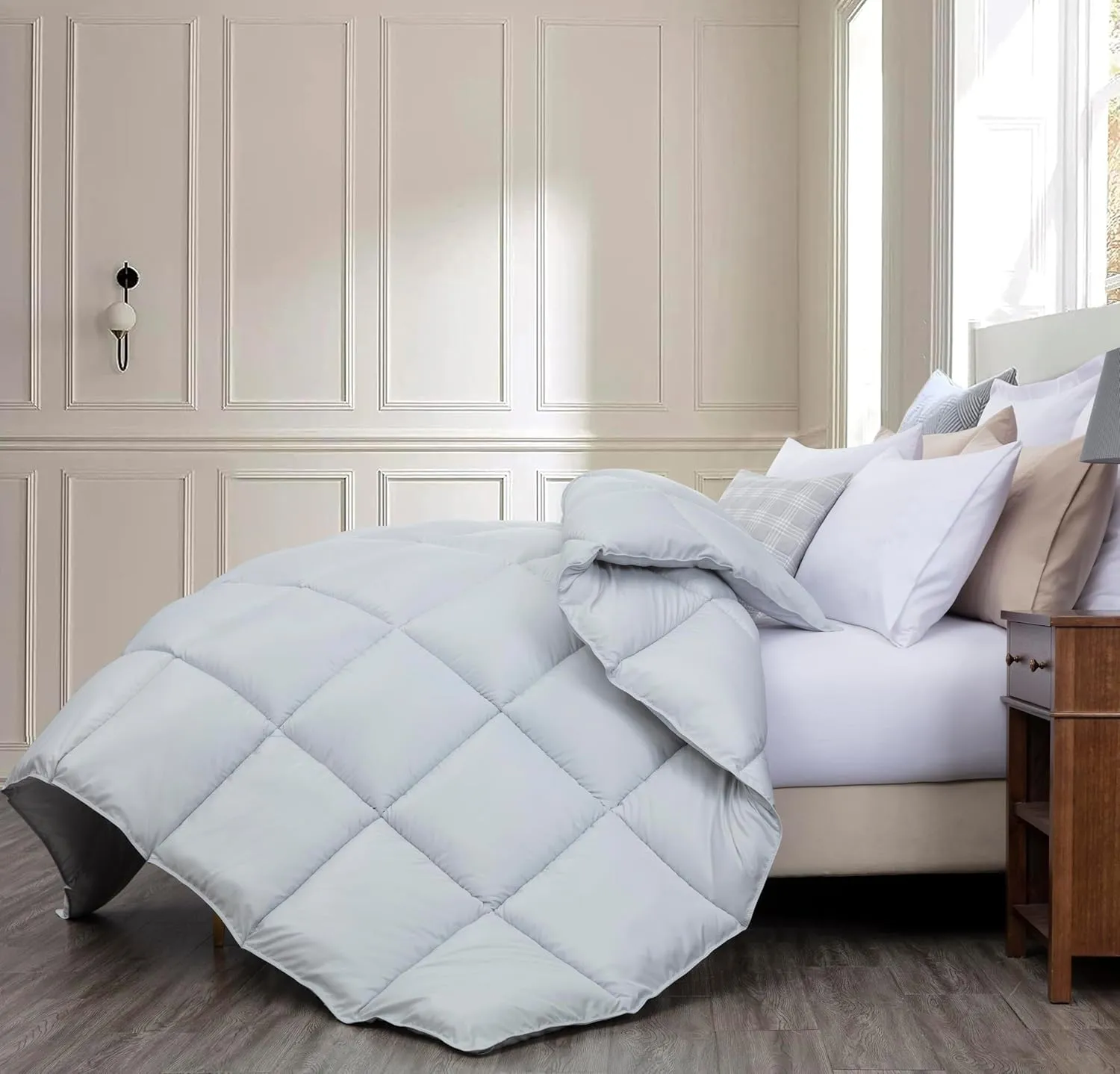 Chezmoi Collection All Season King Size Down Alternative Comforter - Plush Microfiber Fill - Box Stitch Quilted - Duvet Insert with Corner Tabs (Cal King/King, Silver Gray)