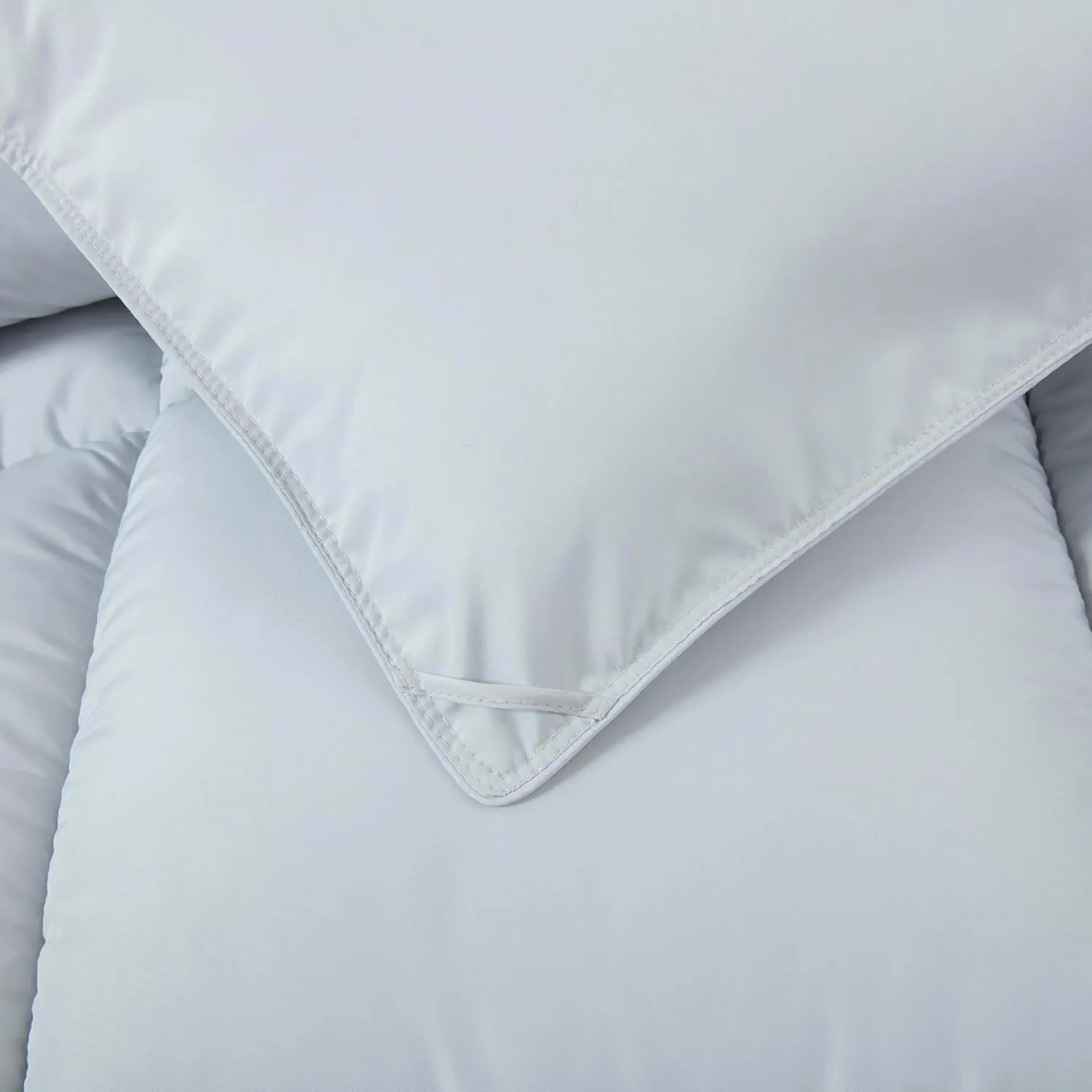 Chezmoi Collection All Season King Size Down Alternative Comforter - Plush Microfiber Fill - Box Stitch Quilted - Duvet Insert with Corner Tabs (Cal King/King, Silver Gray)