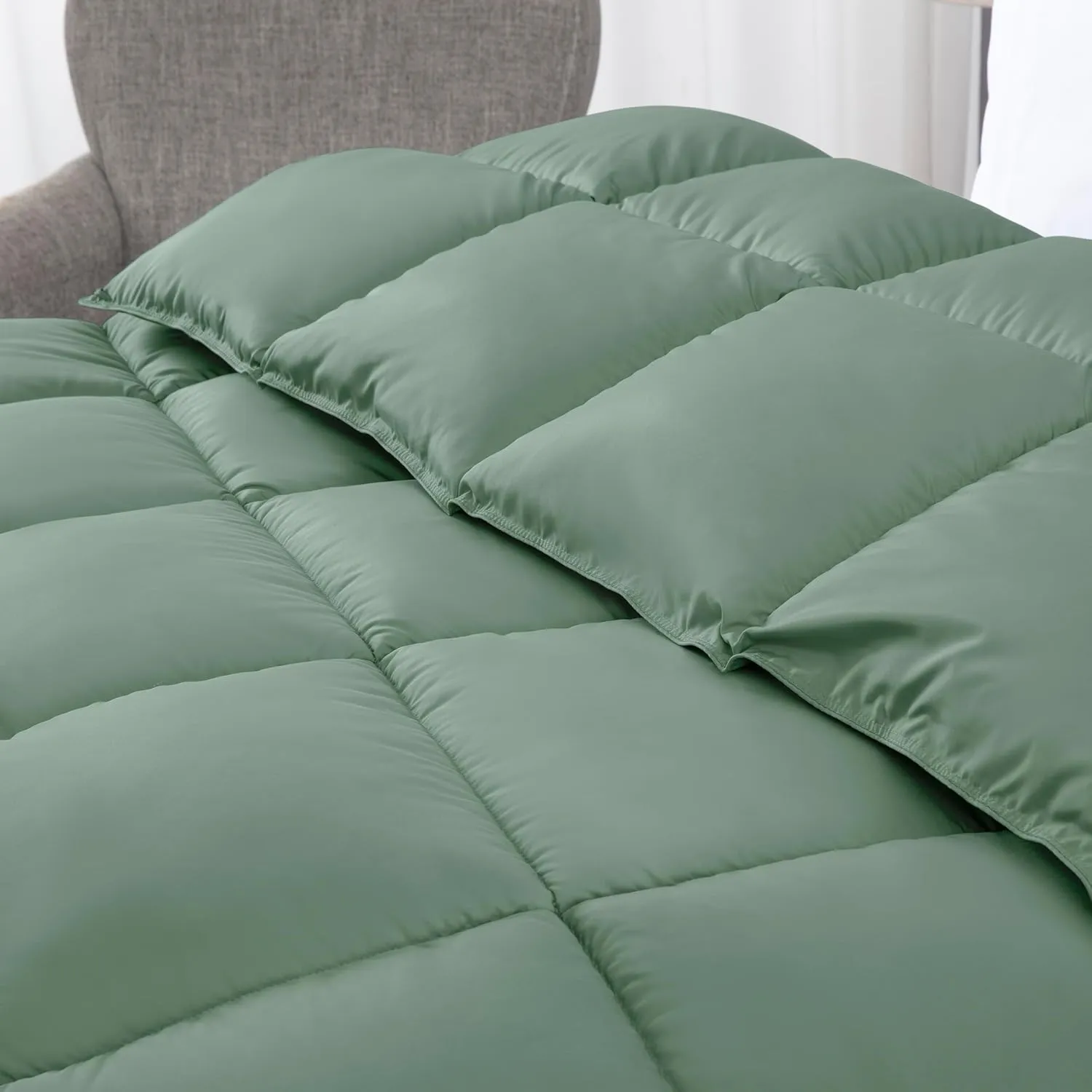 Chezmoi Collection All Season Oversized King Size Down Alternative Comforter - Plush Microfiber Fill - Box Stitch Quilted - Duvet Insert with Corner Tabs (Oversized King, Sage Green)