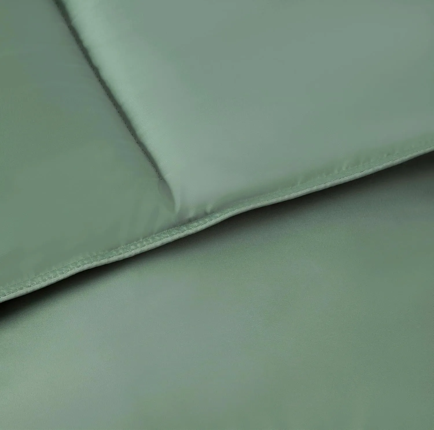 Chezmoi Collection All Season Oversized King Size Down Alternative Comforter - Plush Microfiber Fill - Box Stitch Quilted - Duvet Insert with Corner Tabs (Oversized King, Sage Green)