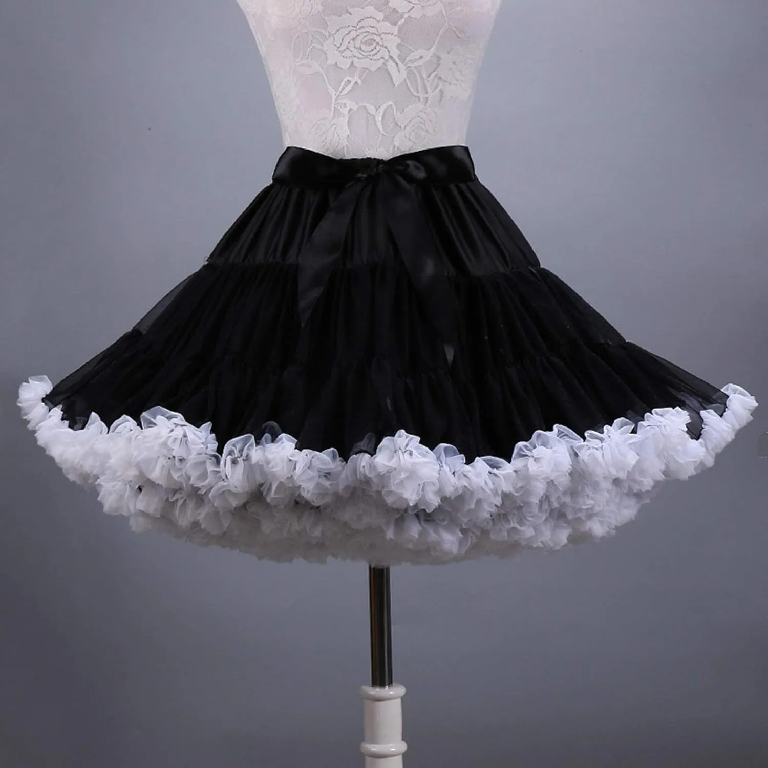 Colyanda Womens 3-Layered Pleated Tulle Petticoat Tutu Puffy Party Cosplay Skirt
