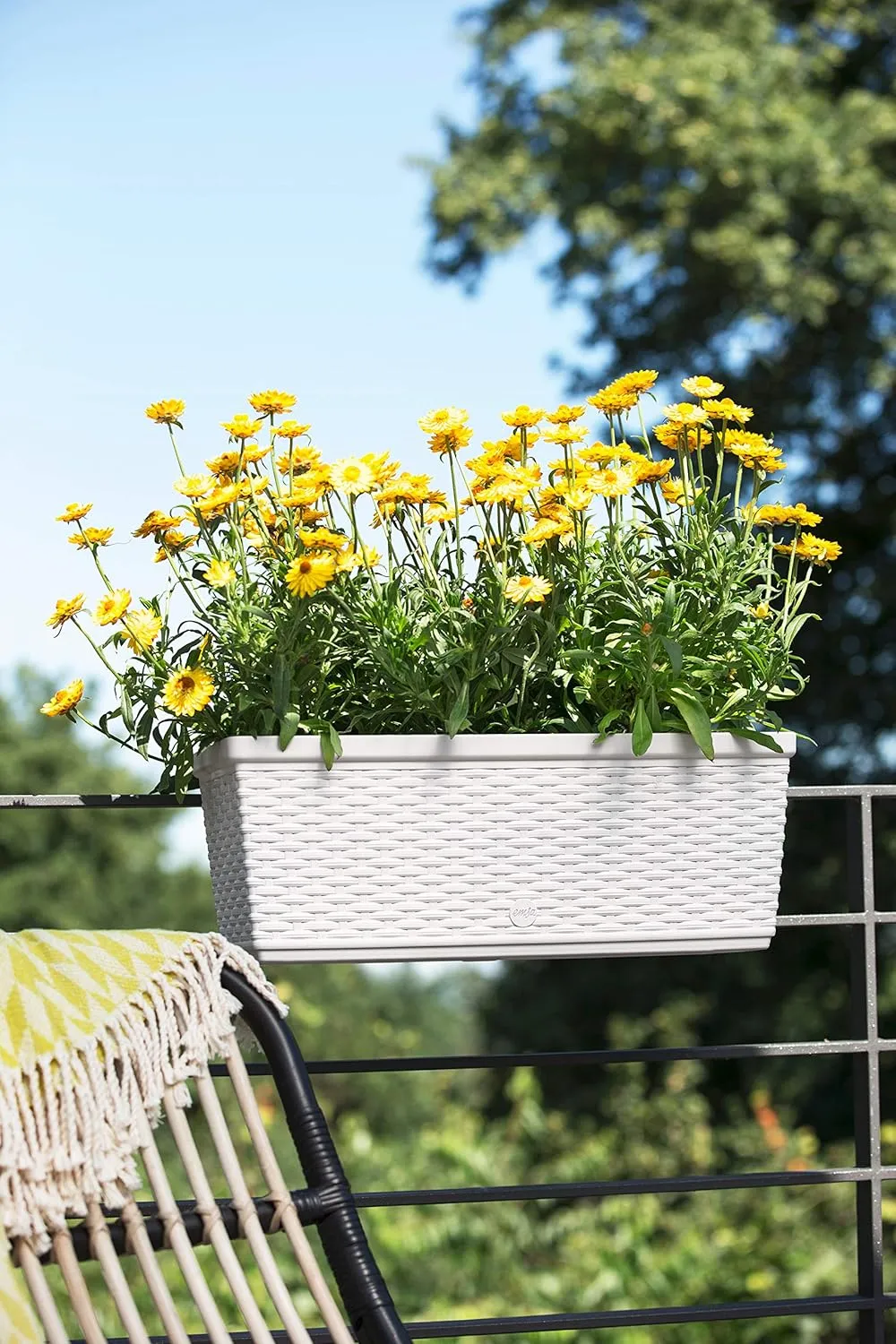 Emsa Casa Mesh Balcony Flower Box Self-Watering System