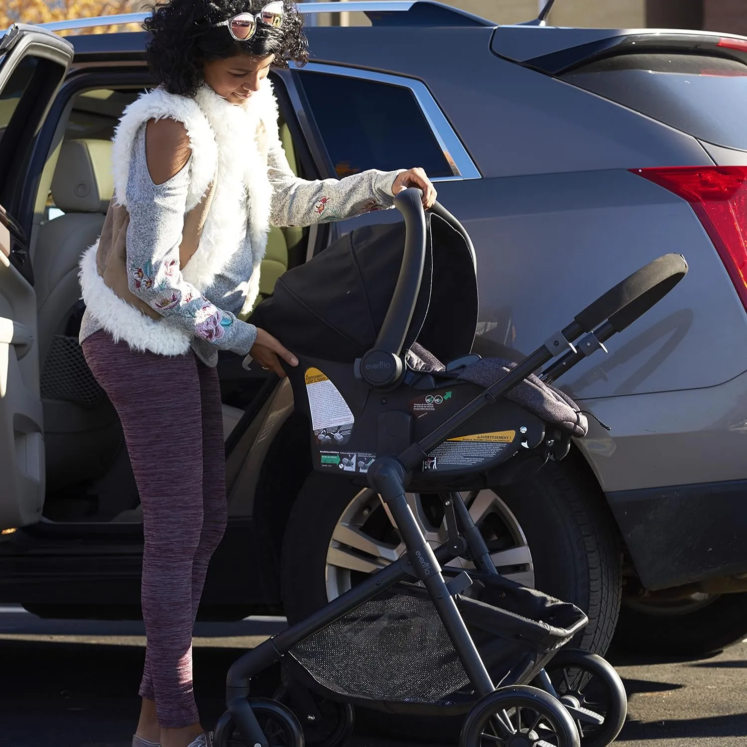 Evenflo Pivot Modular Travel System with LiteMax Infant Car Seat with Anti-Rebound Bar (Casual Gray)