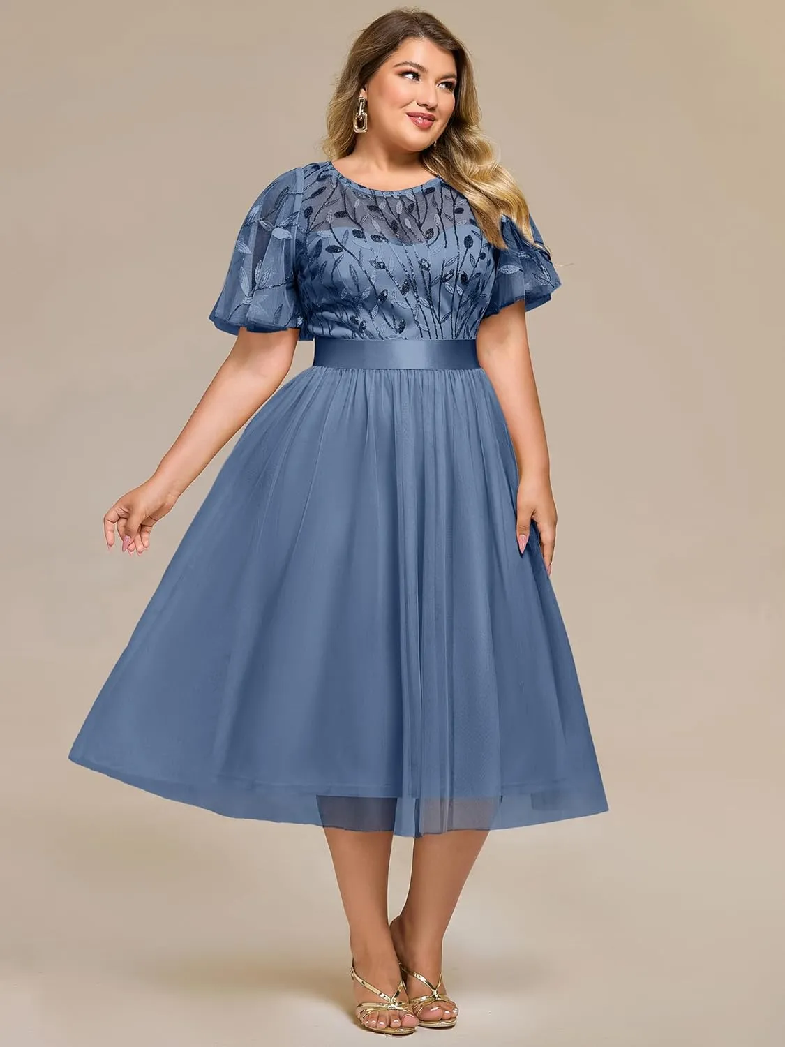 Ever-Pretty Plus Women's Round Neck Embroidery Short Sleeves Sequin Tulle Midi Plus Size Cocktail Wedding Guest Dresses