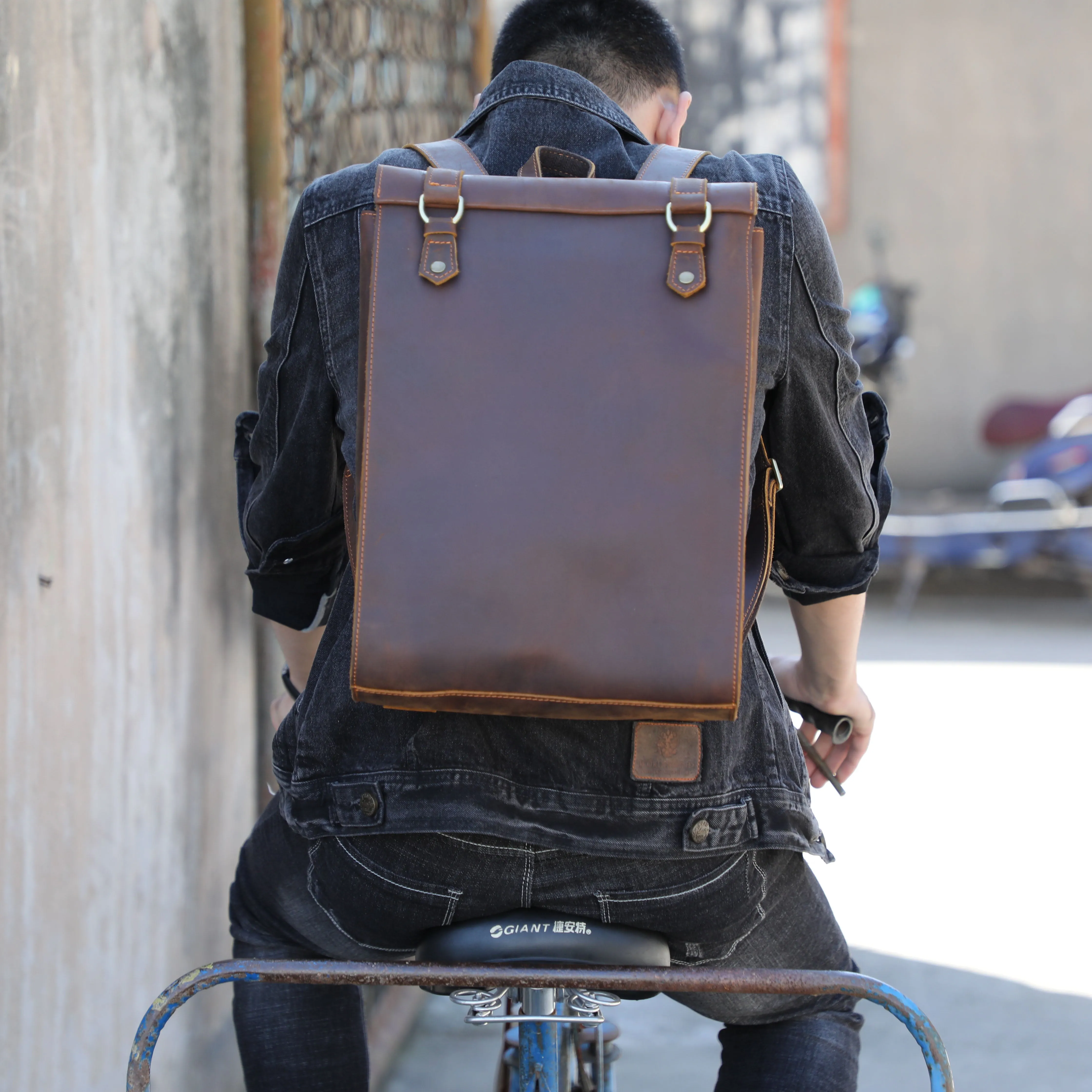 Full Grain Leather Backpack | Uluru