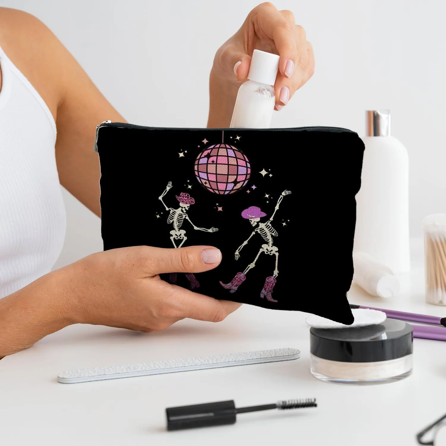 Funny Disco Dancing Skeleton Makeup Bag, Goth Gothic Skull Cosmetic for Women, Halloween Gifts, Dark Academia Makeup Pouch, Horror Bag