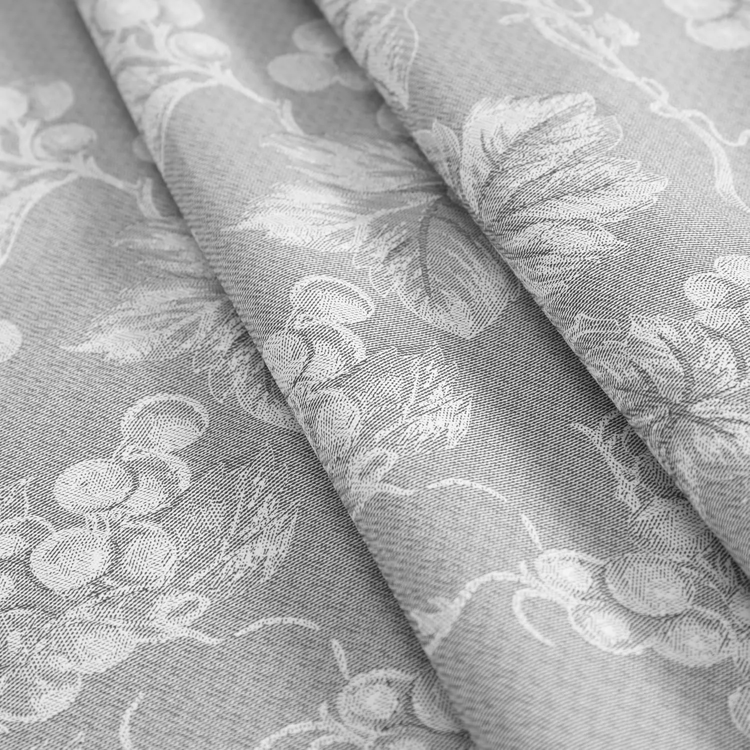 Grapevines Grey Contemporary Grape Print Heavy 4 Gauge Vinyl Flannel Backed Tablecloth, Indoor/Outdoor Wipe Clean Tablecloth with Flannel Backing, 60 Inch x 84 Inch Oval, Grey