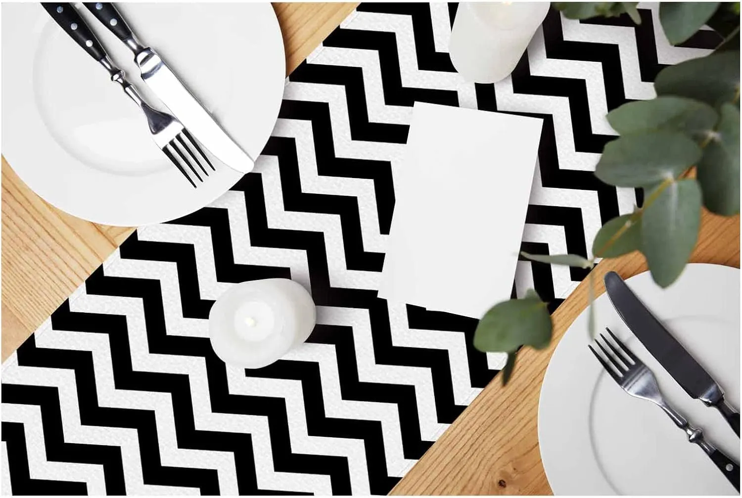 HOSNYE Table Runner Black Chevron Zigzag,Cotton Linen Table Runner Decoration for Kitchen Family Dinner Table Holiday Party Farmhouse Style 13 x 72 Inch
