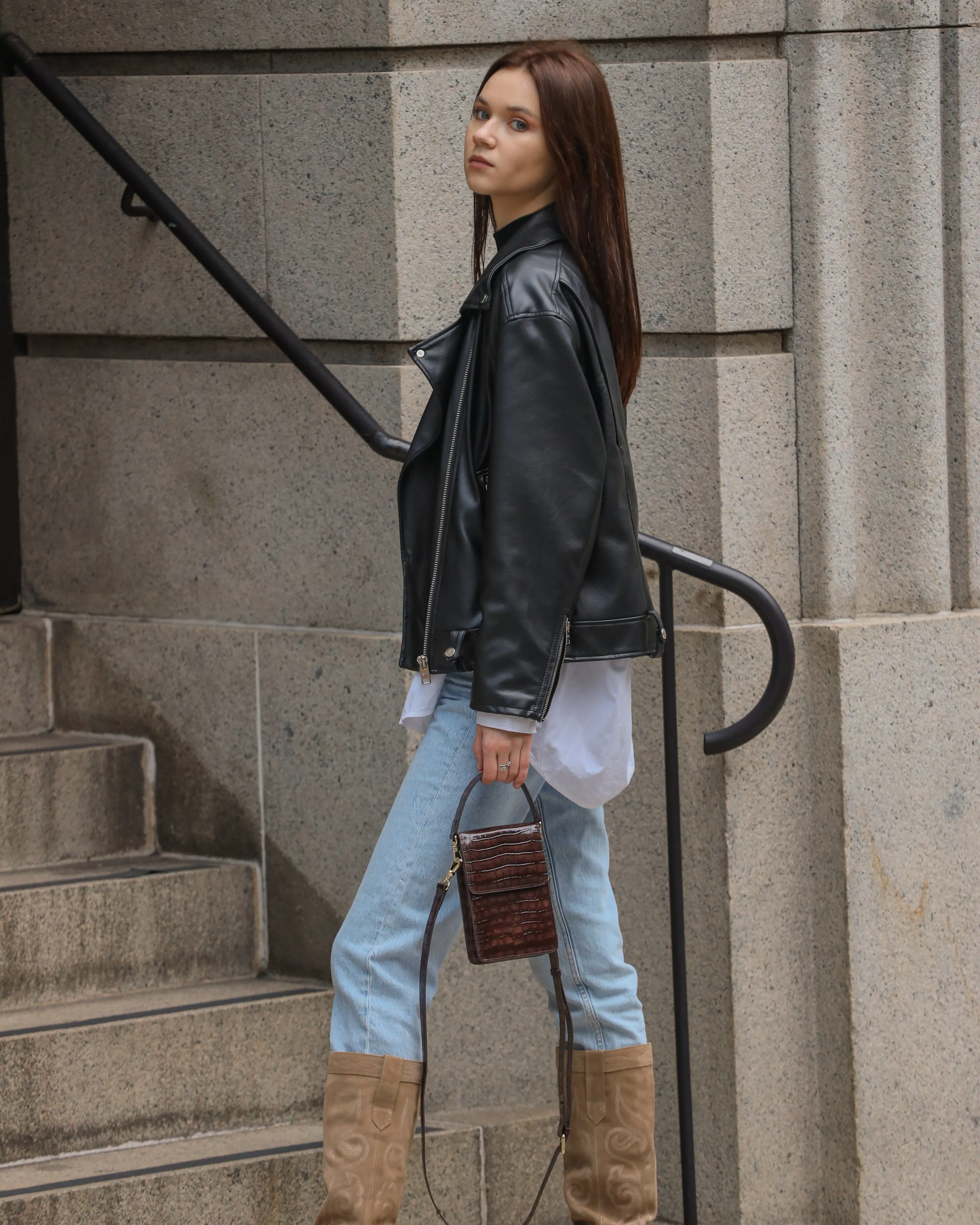 Lia Phone Bag - Brown Croc