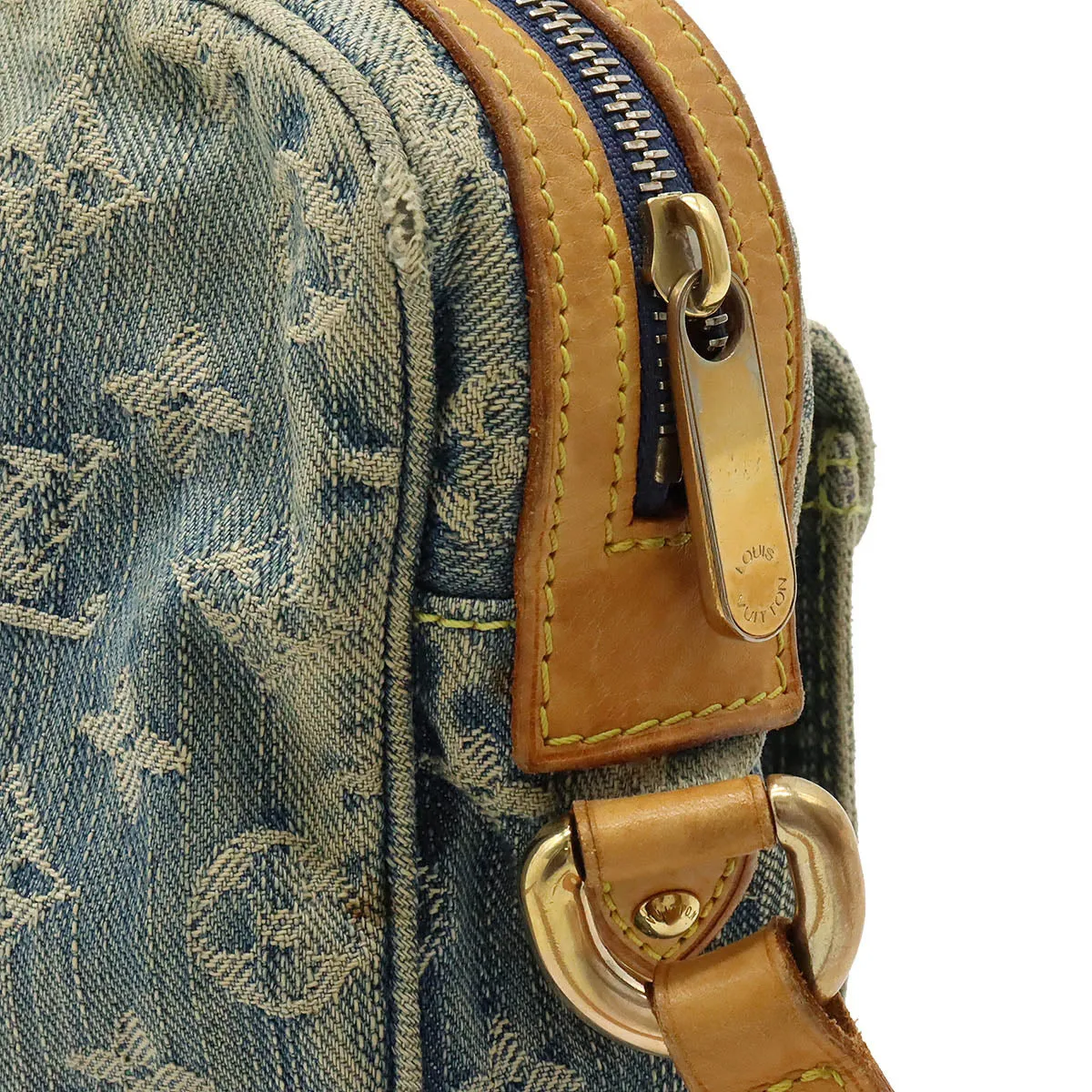 Louis Vuitton Denim Camera Bag M95348