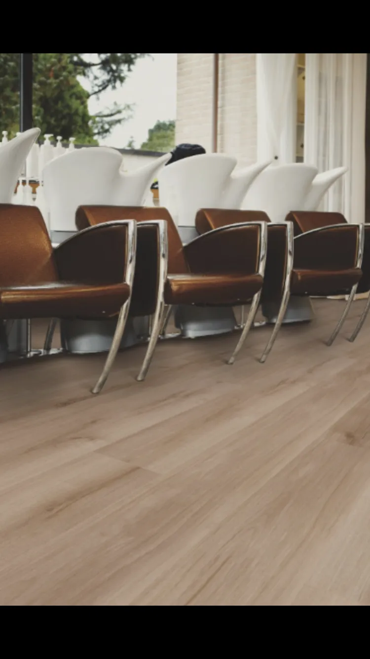 Lucent Oak - Coretec vv492 Pro Enhanced