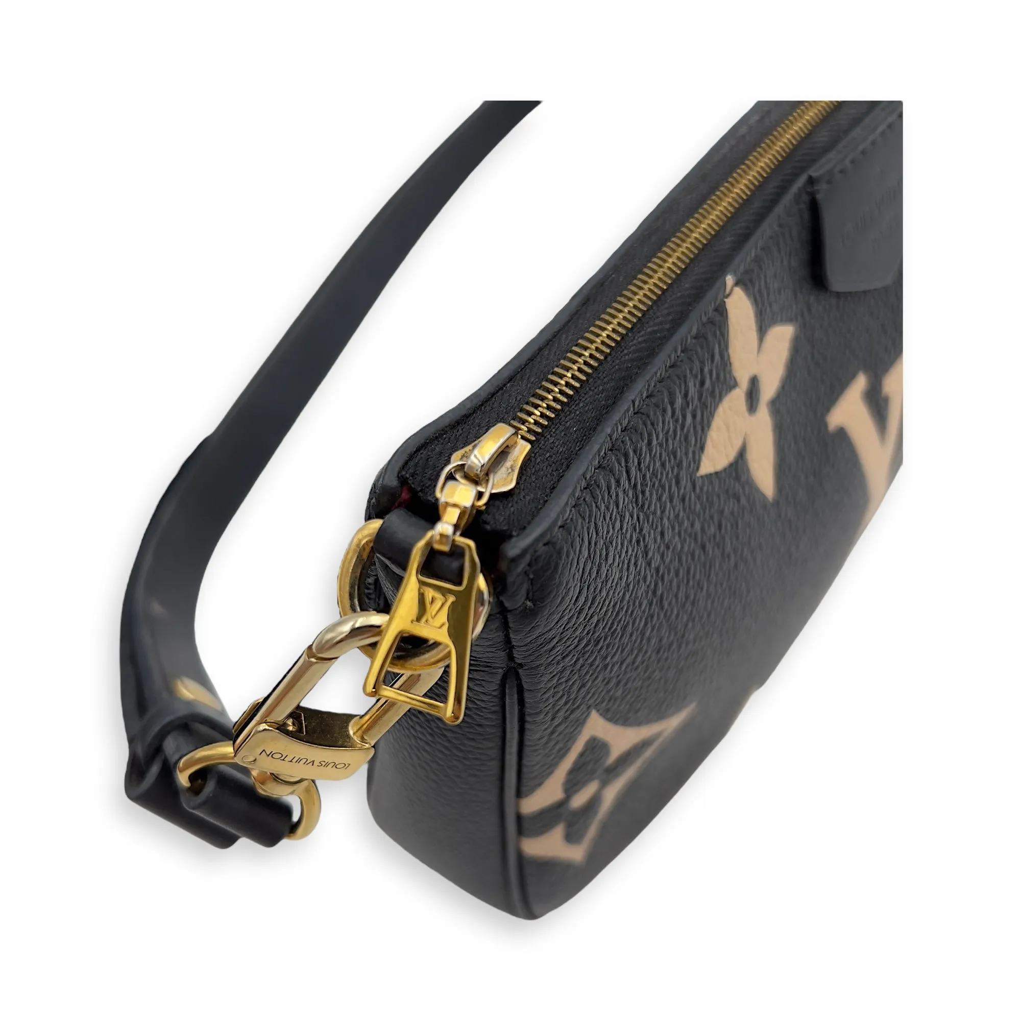 Multi-Pochette Accessoires Crossbody Bag Blue in Empreinte Leather, Gold hardware