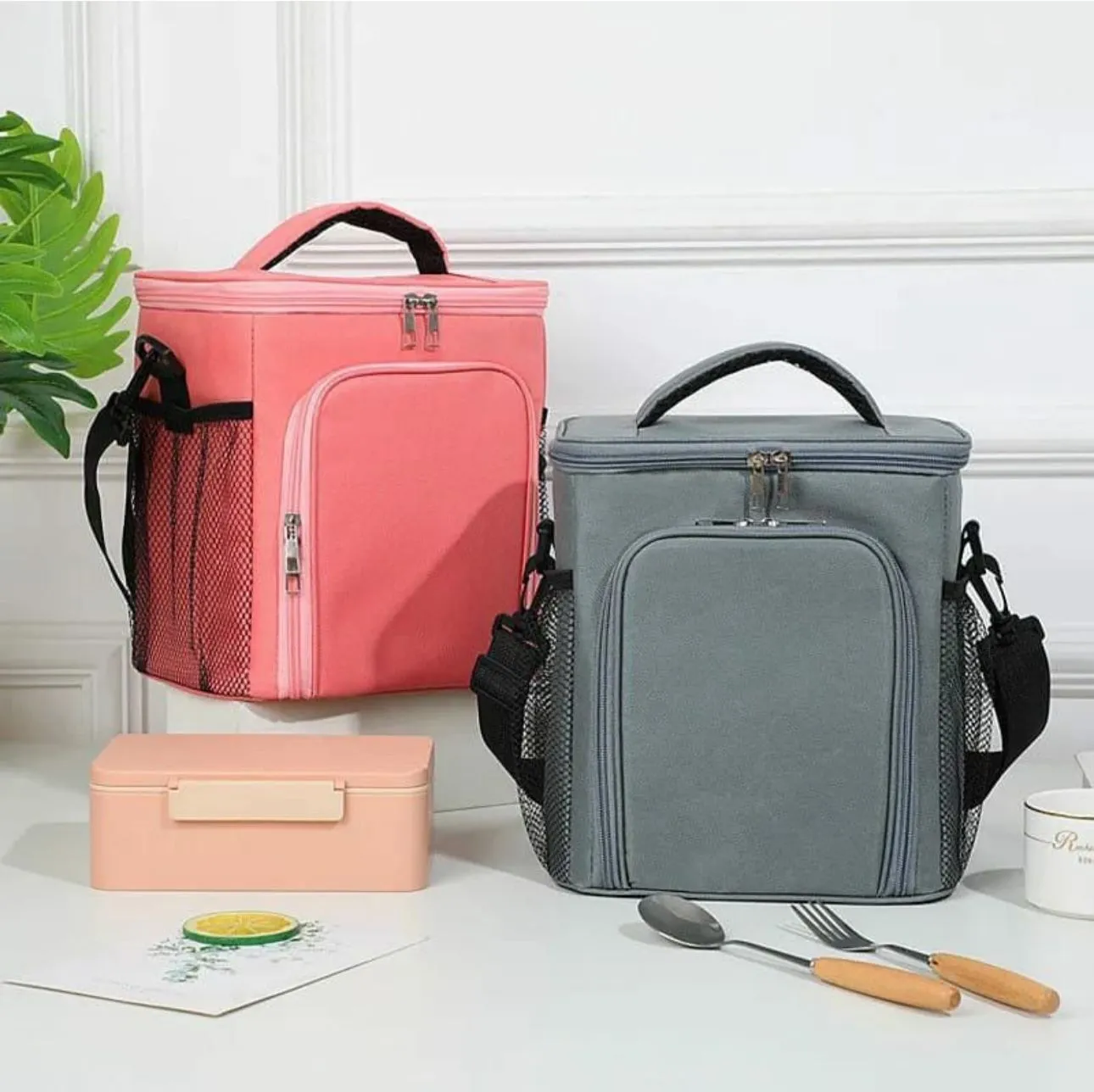 Premium 2 compartment Insulated Lunch Bag