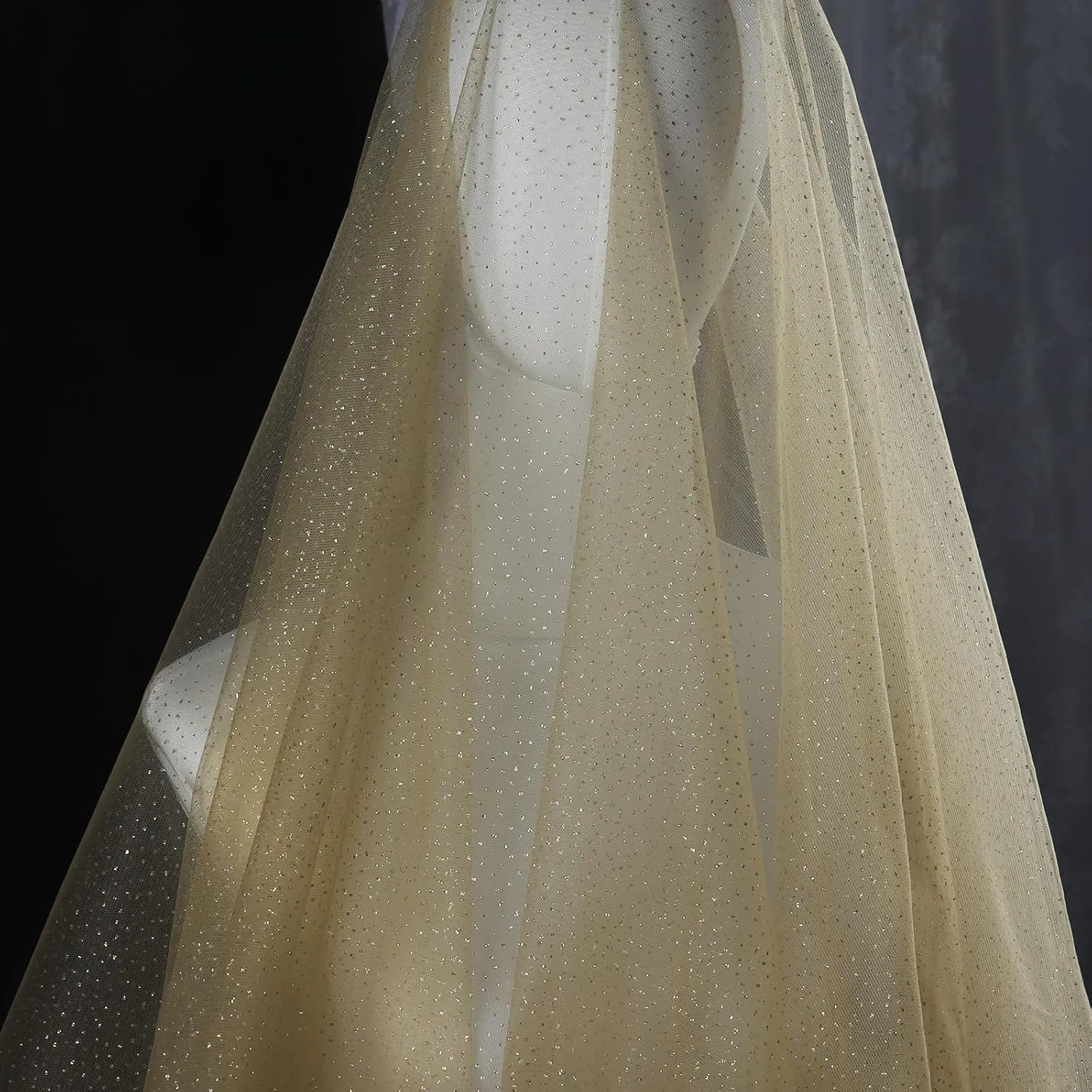 SHAYUAN 60" x 8 Yards Glitter Tulle Fabric Rolls for Bridal Veil Tutu Skirts Tulle Bolt Ribbons DIY Sewing Crafts Wedding Arch Bridal Showers Decoration Photography - Golden
