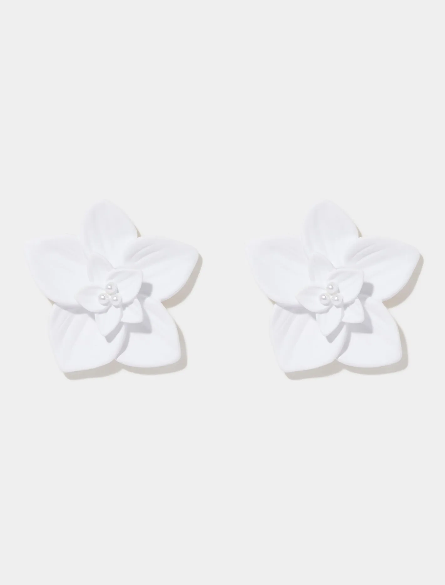 Signature Frieda Flower Stud Earrings