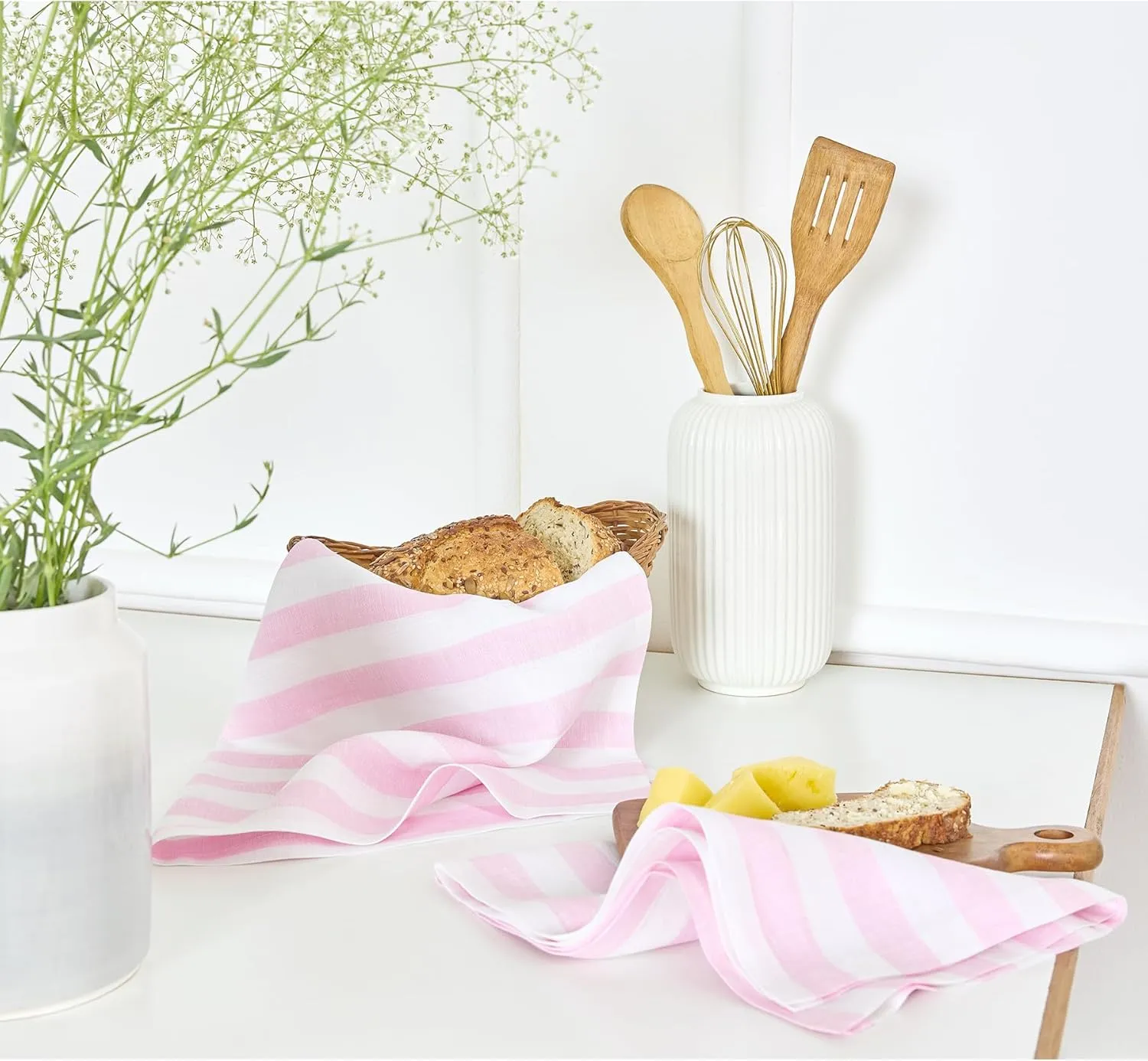Solino Home Linen Kitchen Towels Set of 2 - Pink and White 17 x 26 Inch - 100% Pure Linen Sorrento Stripe Kitchen/Tea Towels - Machine Washable and Handcrafted from European Flax