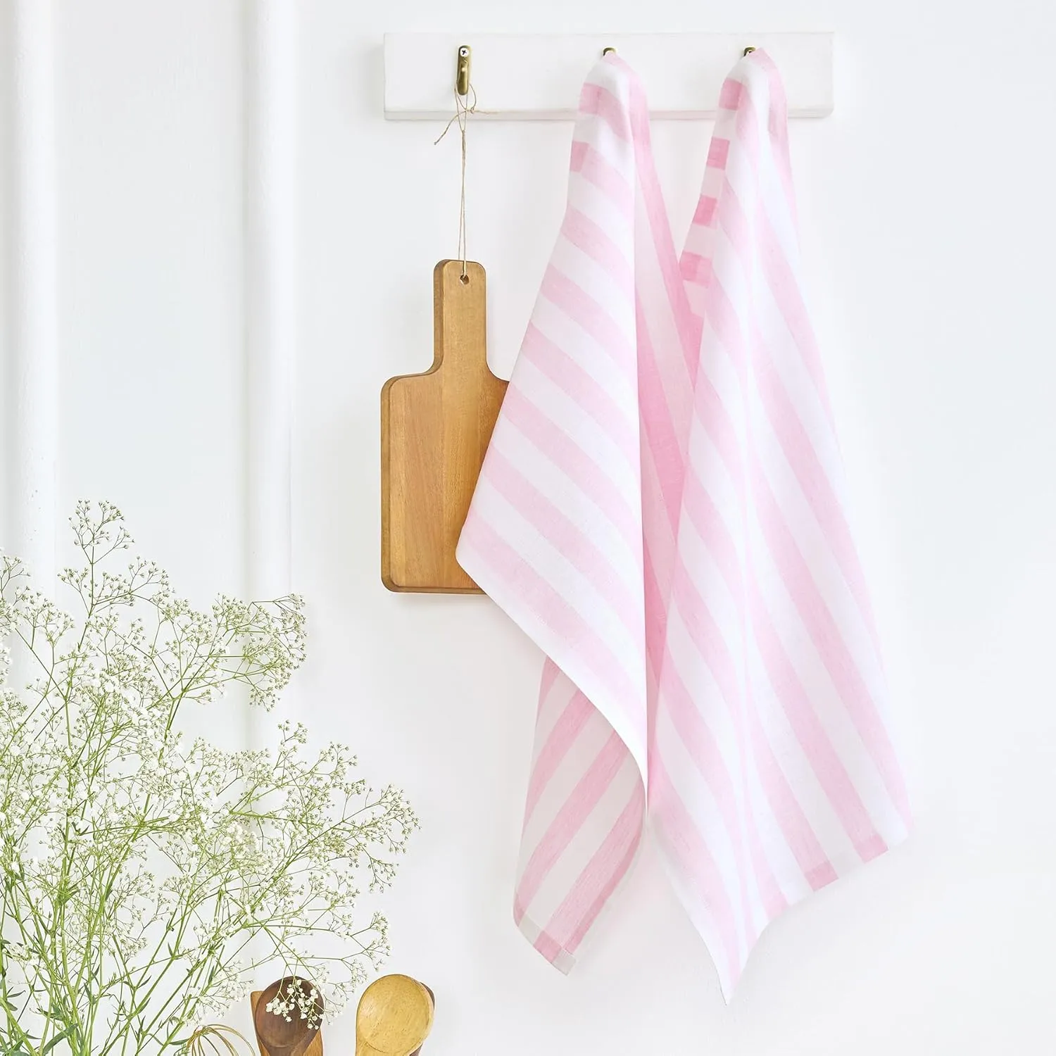 Solino Home Linen Kitchen Towels Set of 2 - Pink and White 17 x 26 Inch - 100% Pure Linen Sorrento Stripe Kitchen/Tea Towels - Machine Washable and Handcrafted from European Flax