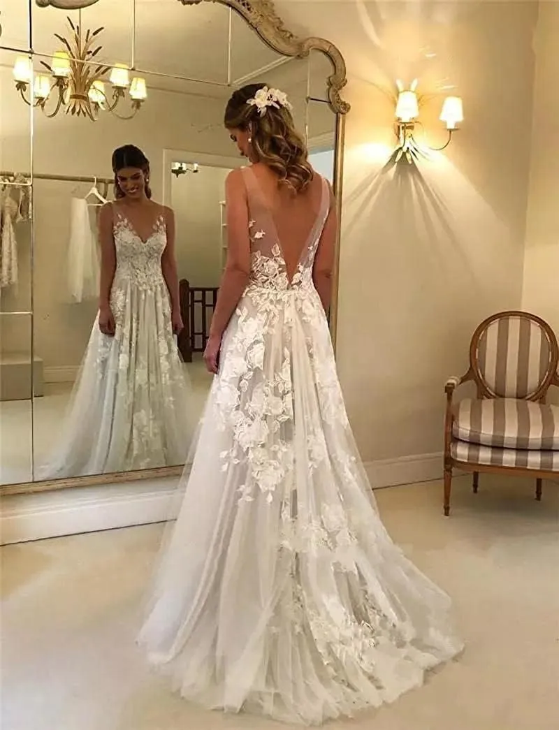 Tulle Beach Wedding Dresses for Women 2025 Lace Appliques Bridal Gown with Train