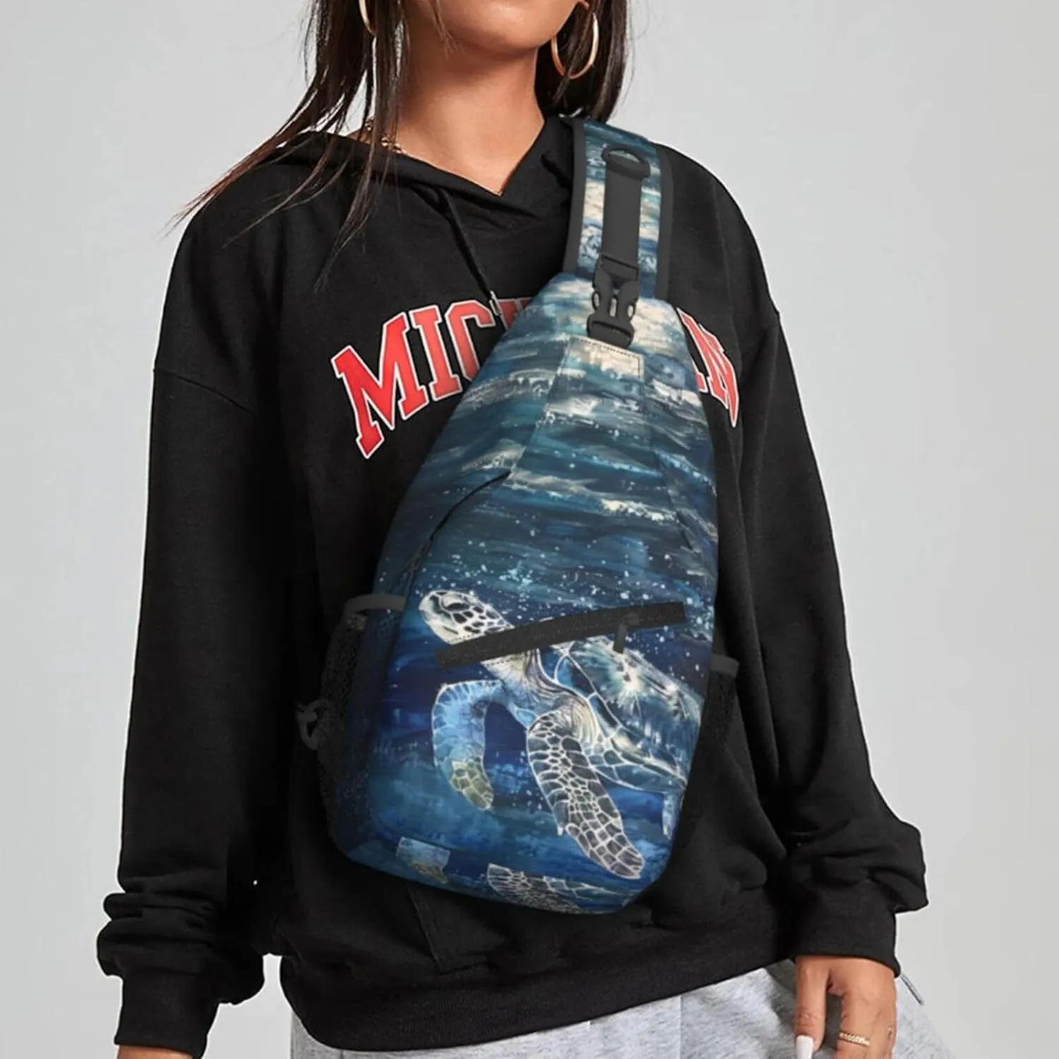 Turtle Oil Painting Sling Bag For Women Crossbody Shoulder Bag Casual Daypack Backpacks Men Chest Bag Gym Cycling Travel Hiking