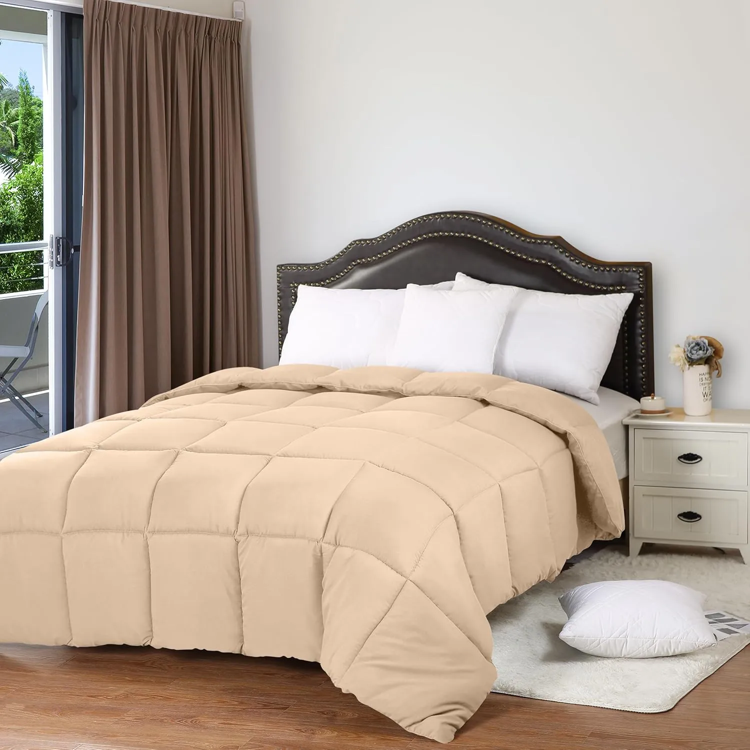 Utopia Bedding Comforters King Size, All Season Duvet Insert, Down Alternative Box Stitched Bed Comforter with Corner Tabs, Machine Washable (Beige)
