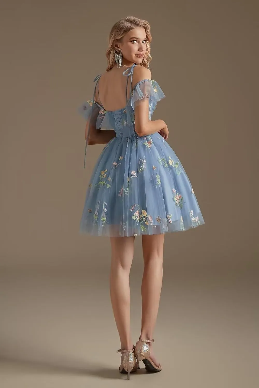 UZN Cold Shoulder Flower Embroidery Tulle Homecoming Dresses Short for Teens Formal Cocktail Party Prom Gowns