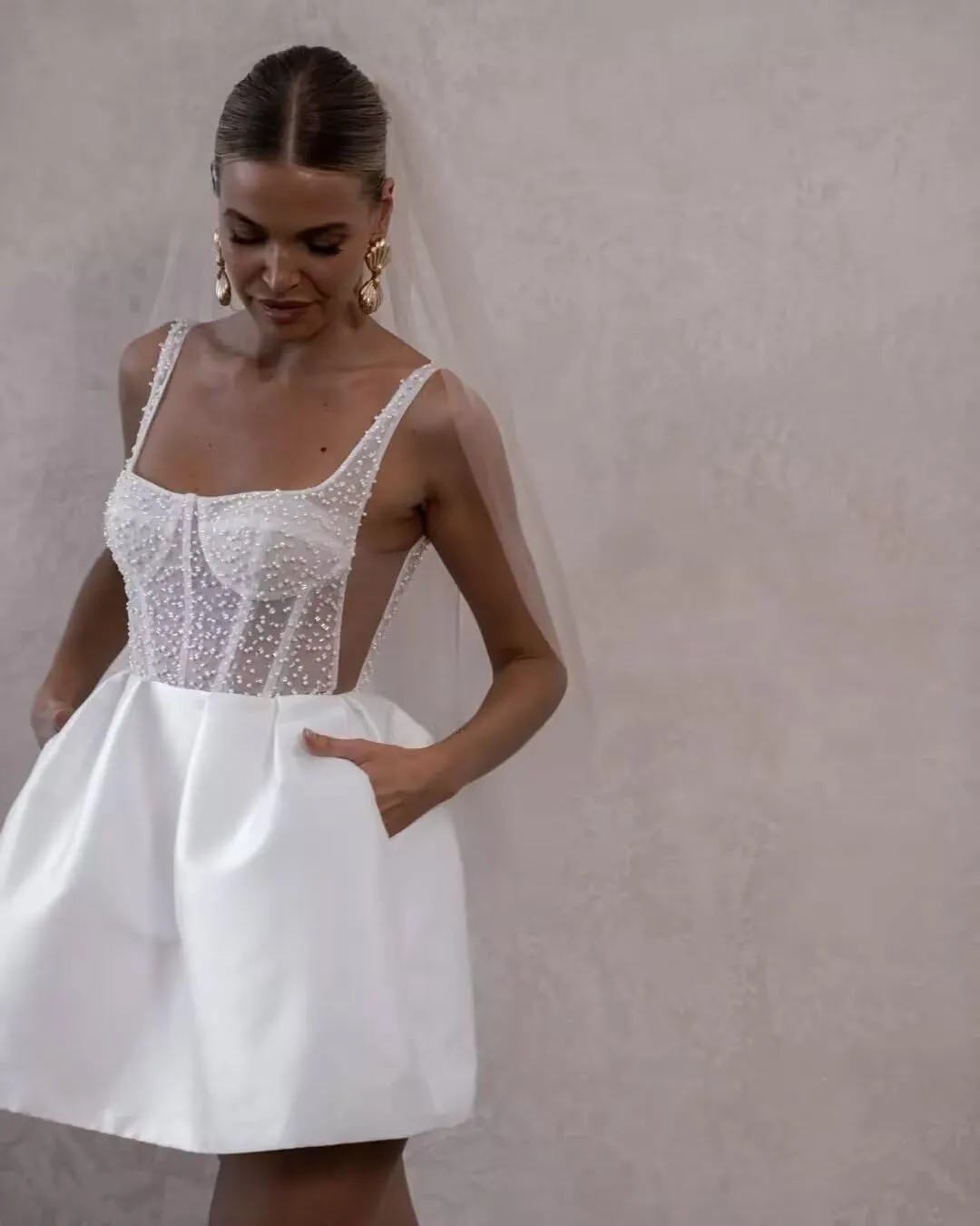 UZN Short Wedding Dresses for Women 2025 Mini Bridal Dress Wedding Reception Gowns for Bride
