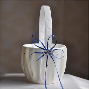 Wedding Basket Ring Pillow Flower Storage Basket Flower Girl Basket with Heart Buckle Satin Ribbons Hanging Basket for Wedding (D 13 * 22cm)