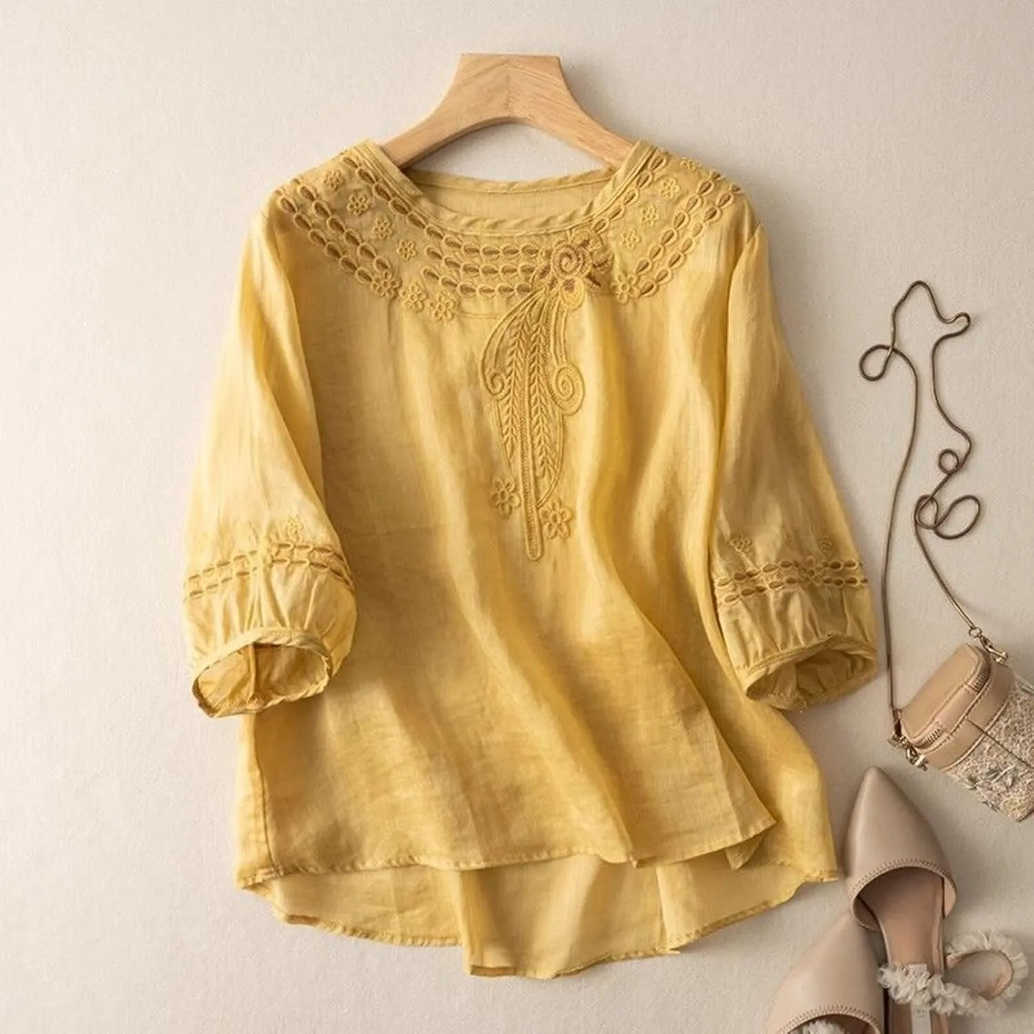 Women Cotton Linen Shirts Crew Neck Short Half Sleeve Floral Embroidered Casual Loose Tunic Tee Shirts Tops Blouse