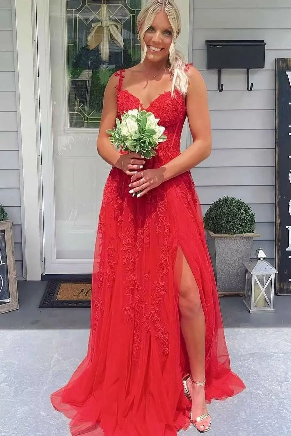 Women's Lace Applique Tulle Prom Dresses A Line Long Pleated 2025 Formal Evening Party Gowns with Slit