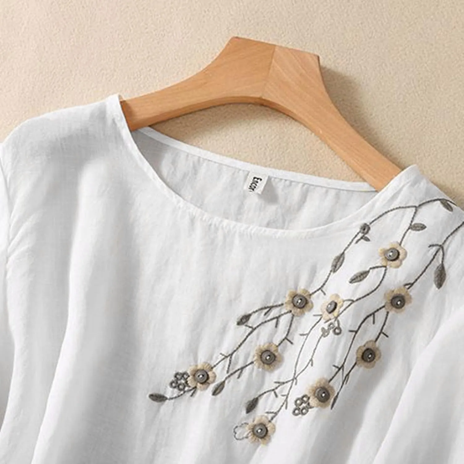 Women's Short Sleeve Cotton Linen Shirts Casual Round Neck Basic T-Shirt Floral Print Loose Fit Summer Tshirts