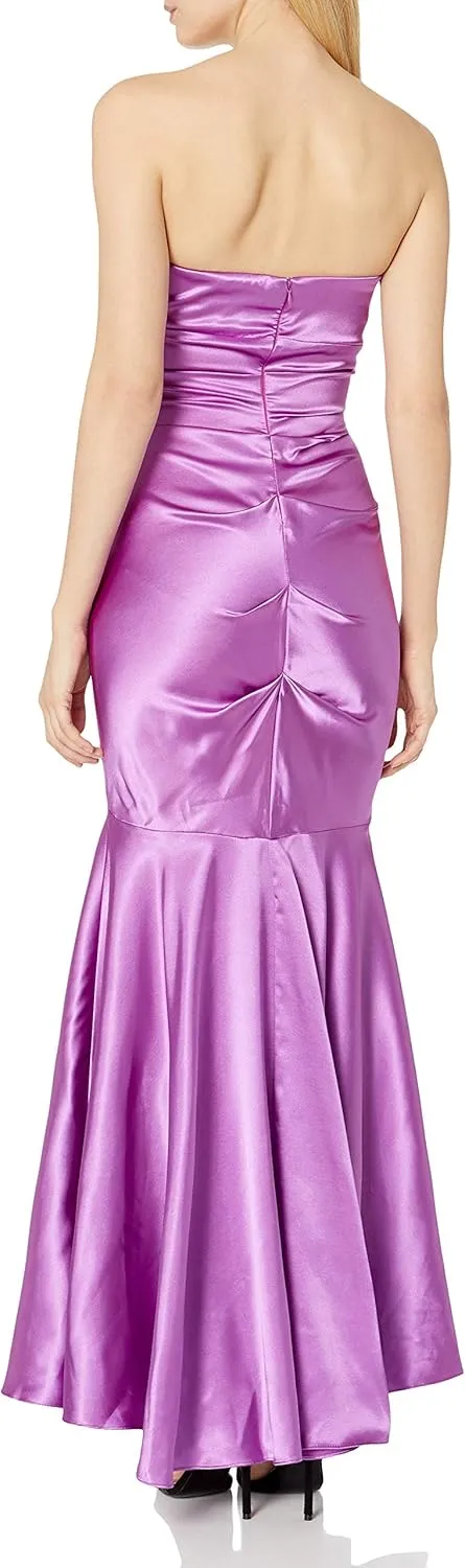Xscape Women's Sweetheart Strapless Gown with Embellishment