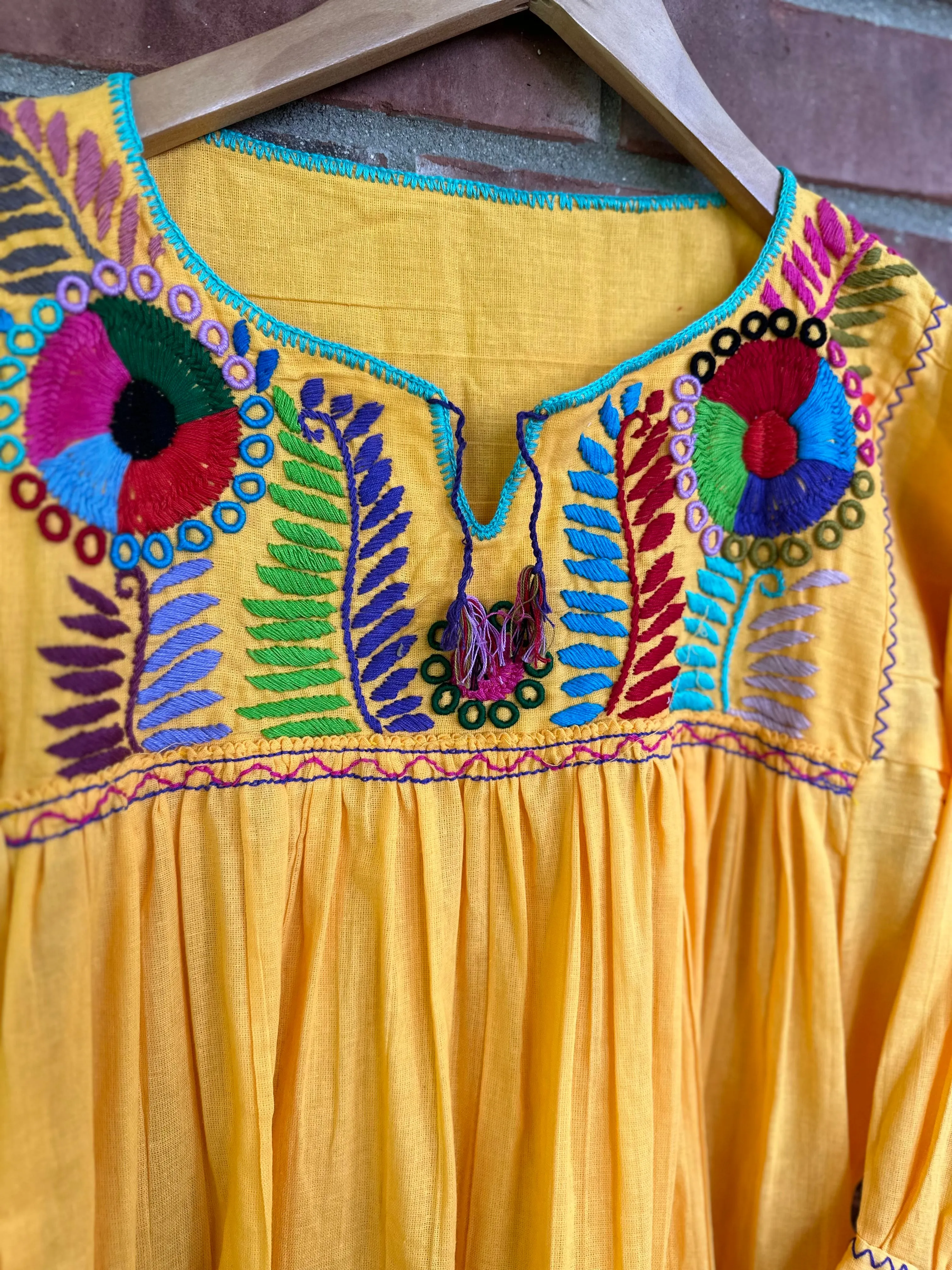 Yellow Blusa con Flores